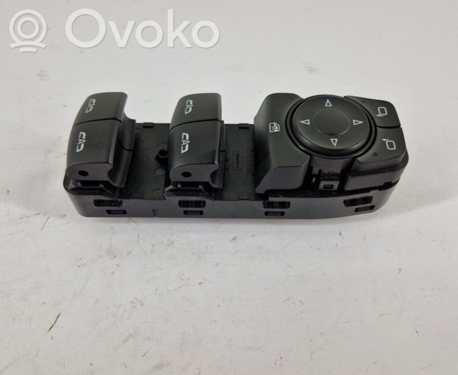 Opel Insignia B Comutator comandă geamuri electrice 