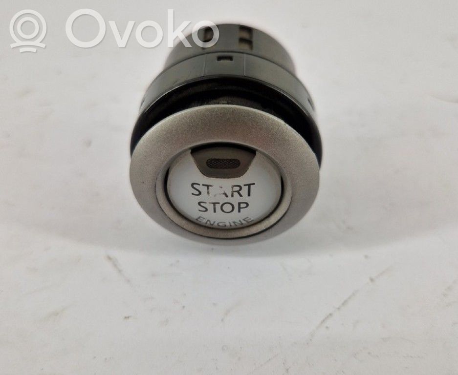 Nissan Navara D23 Interruttore a pulsante start e stop motore 
