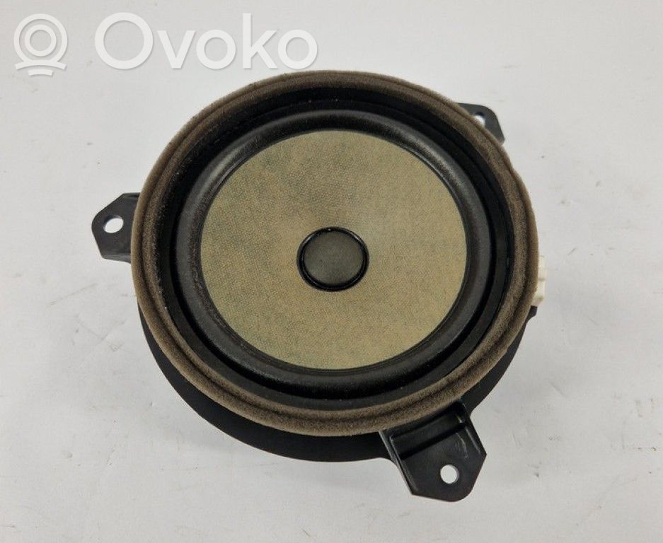 Toyota RAV 4 (XA40) Altoparlante portiera anteriore