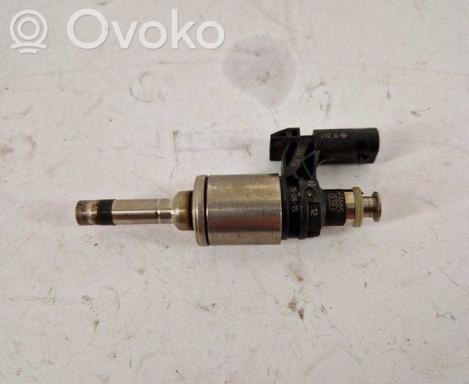 Volkswagen PASSAT B8 Injector combustibil 