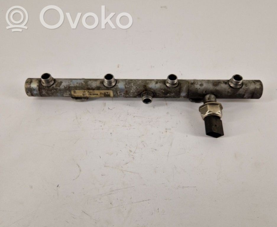 Audi A8 S8 D3 4E Rampă alimentare injectoare 