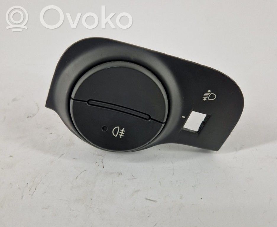 KIA Rio Fog light switch 