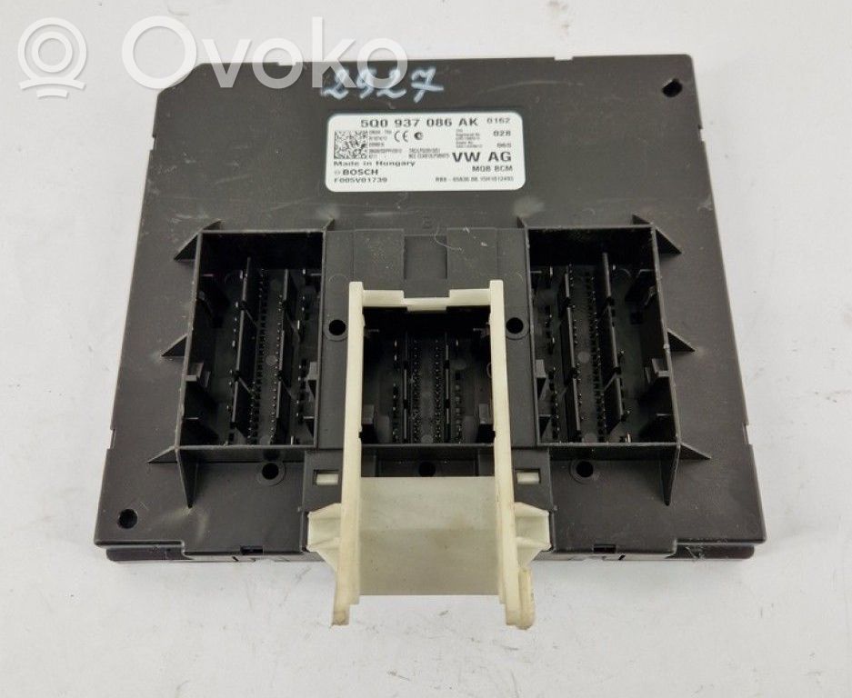 Volkswagen PASSAT B8 Module confort