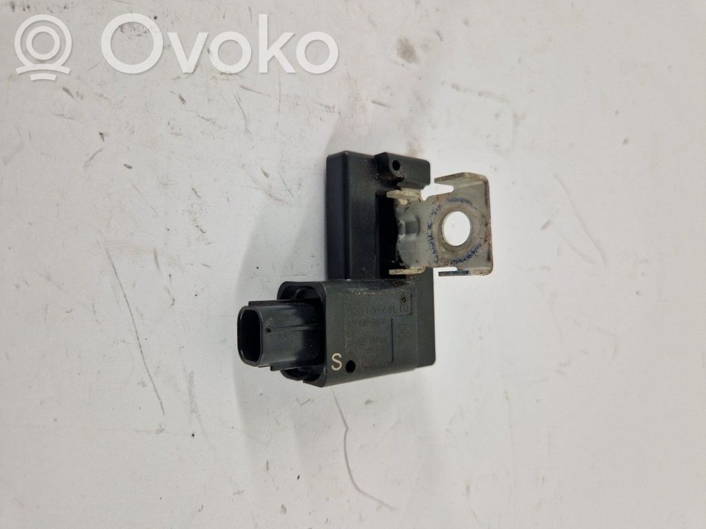Pluskaapeli (akku)   3281068L10,3281068L10,3281068L10,1314000660