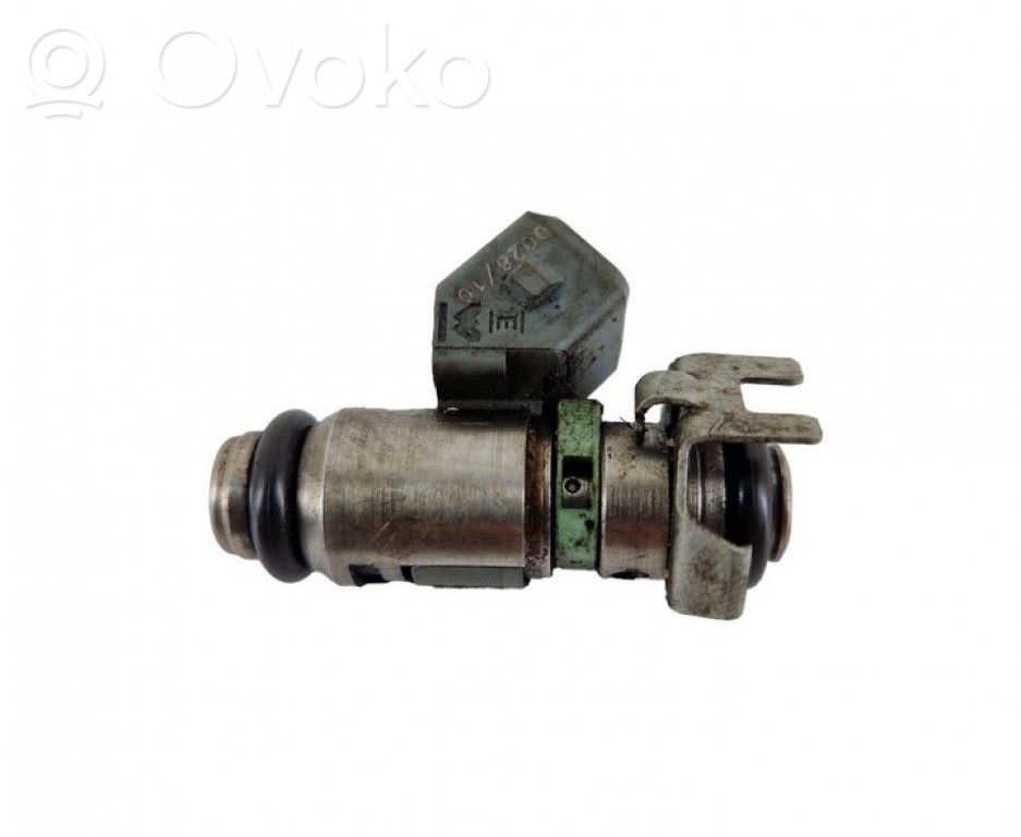 Volkswagen Golf III Inyector de combustible 