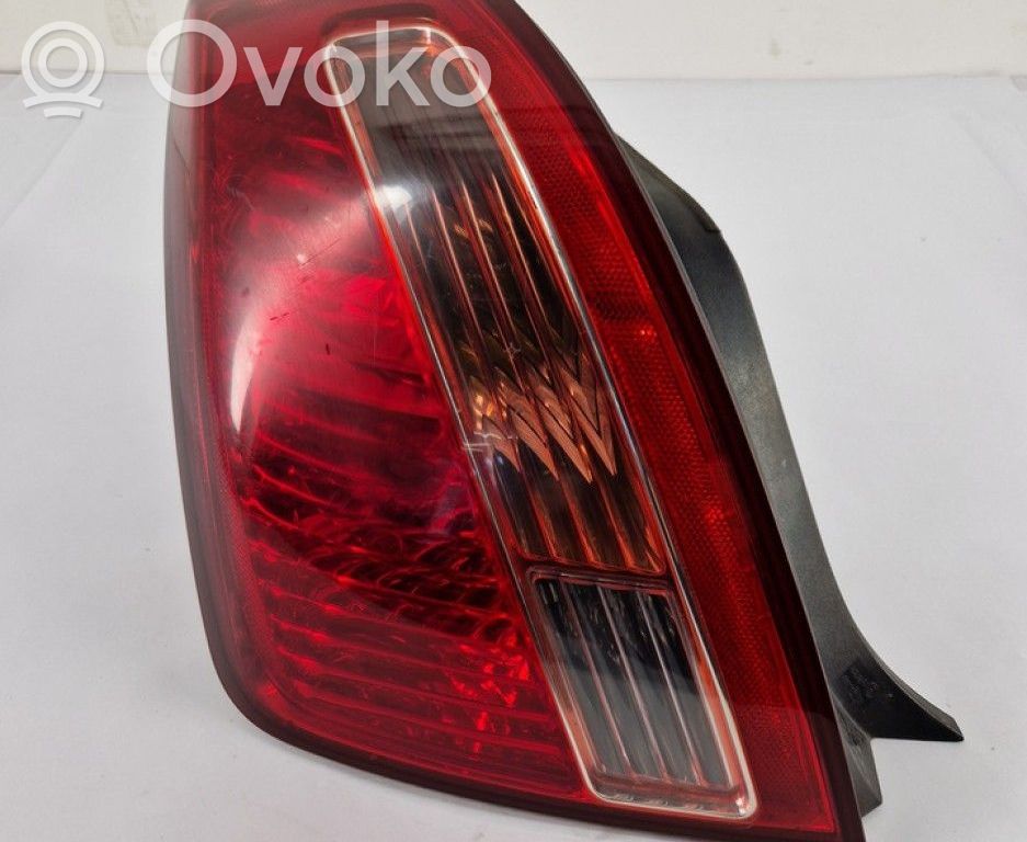 KIA Opirus Rückleuchte Heckleuchte 