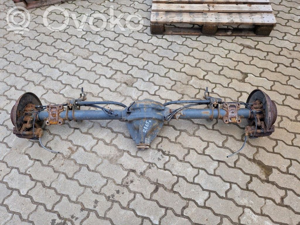 Mercedes-Benz Sprinter W906 Belka osi tylnej 