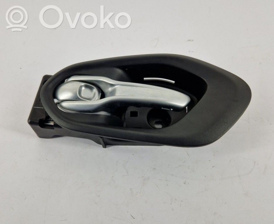 Jeep Cherokee Manecilla interna puerta delantera 