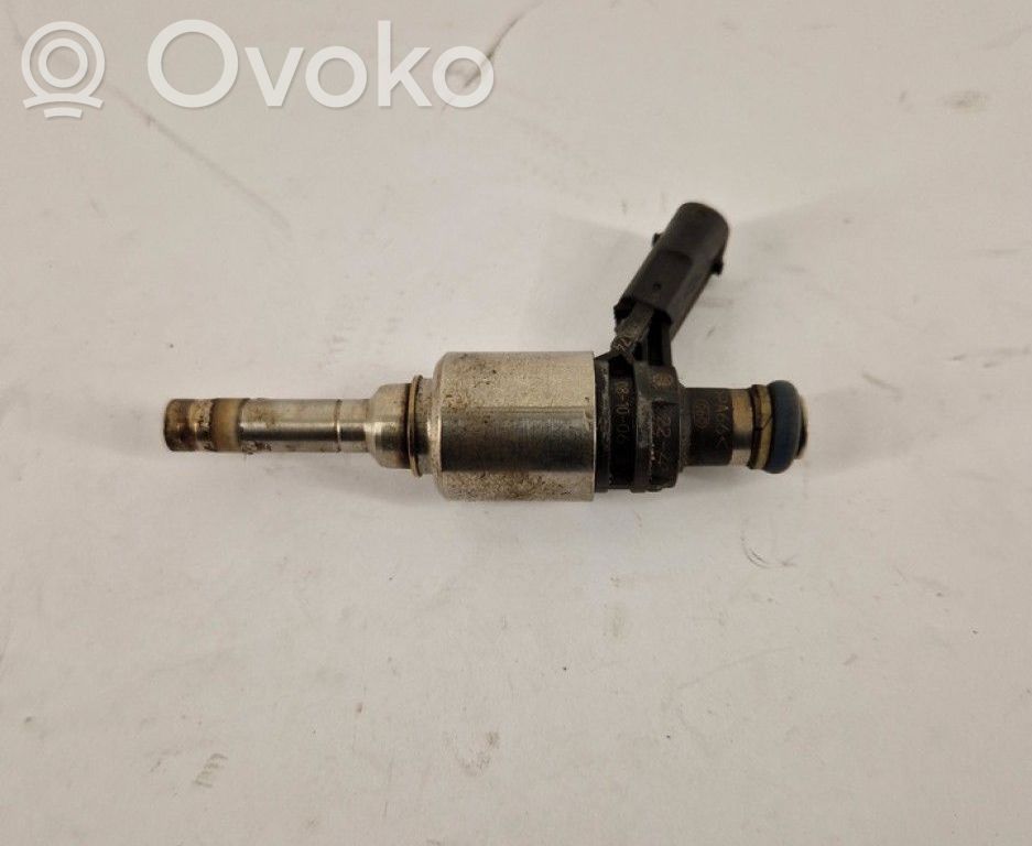 Audi A4 S4 B8 8K Iniettore 