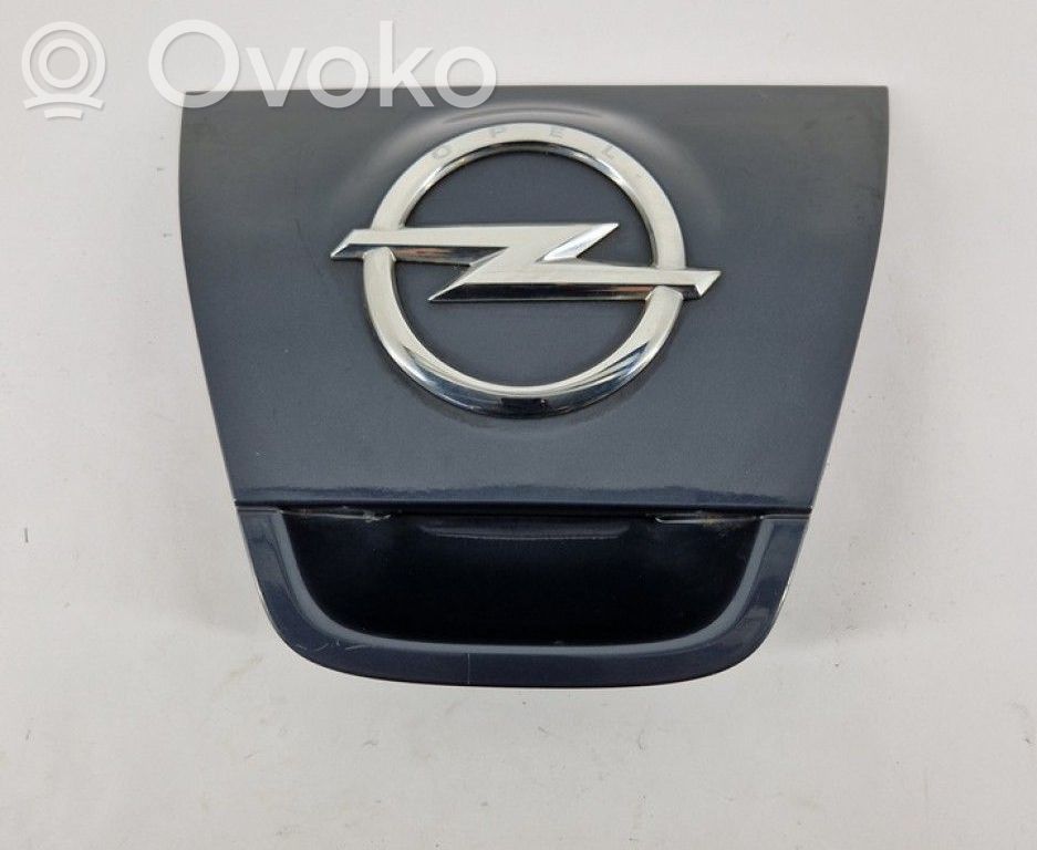 Opel Astra J Maniglia esterna del portellone posteriore/bagagliaio 