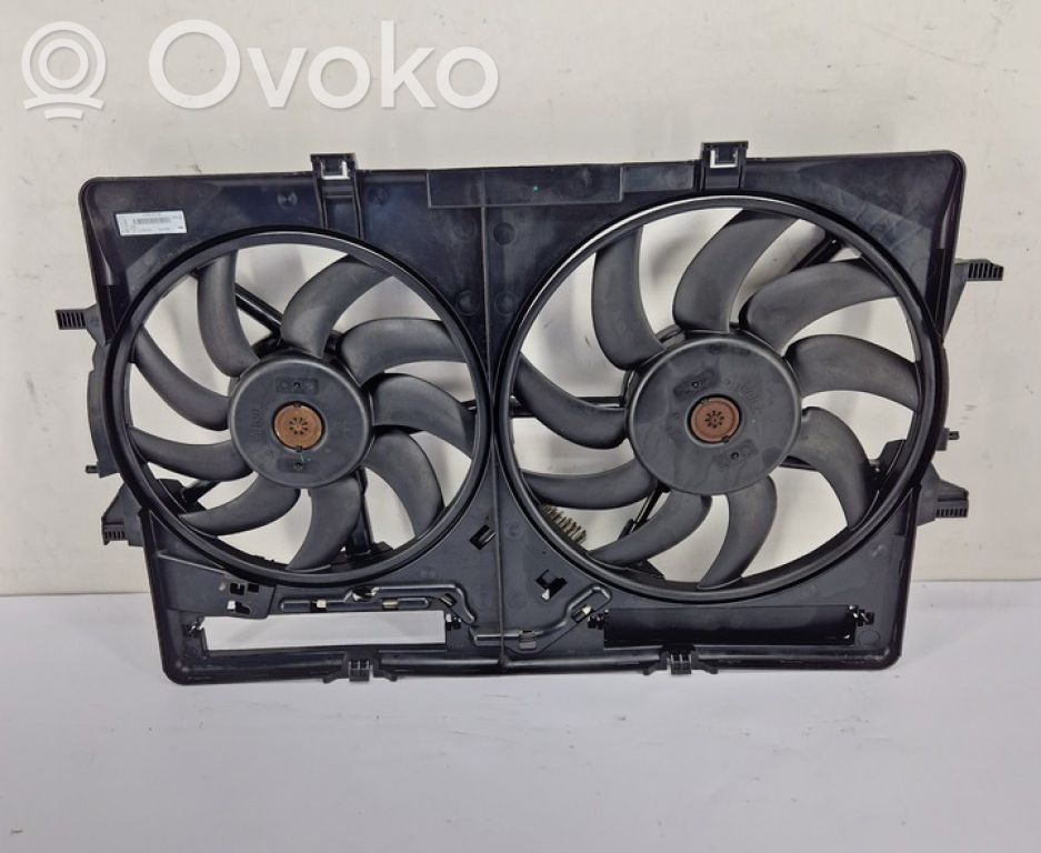 Audi A4 S4 B8 8K Lüfterzarge 