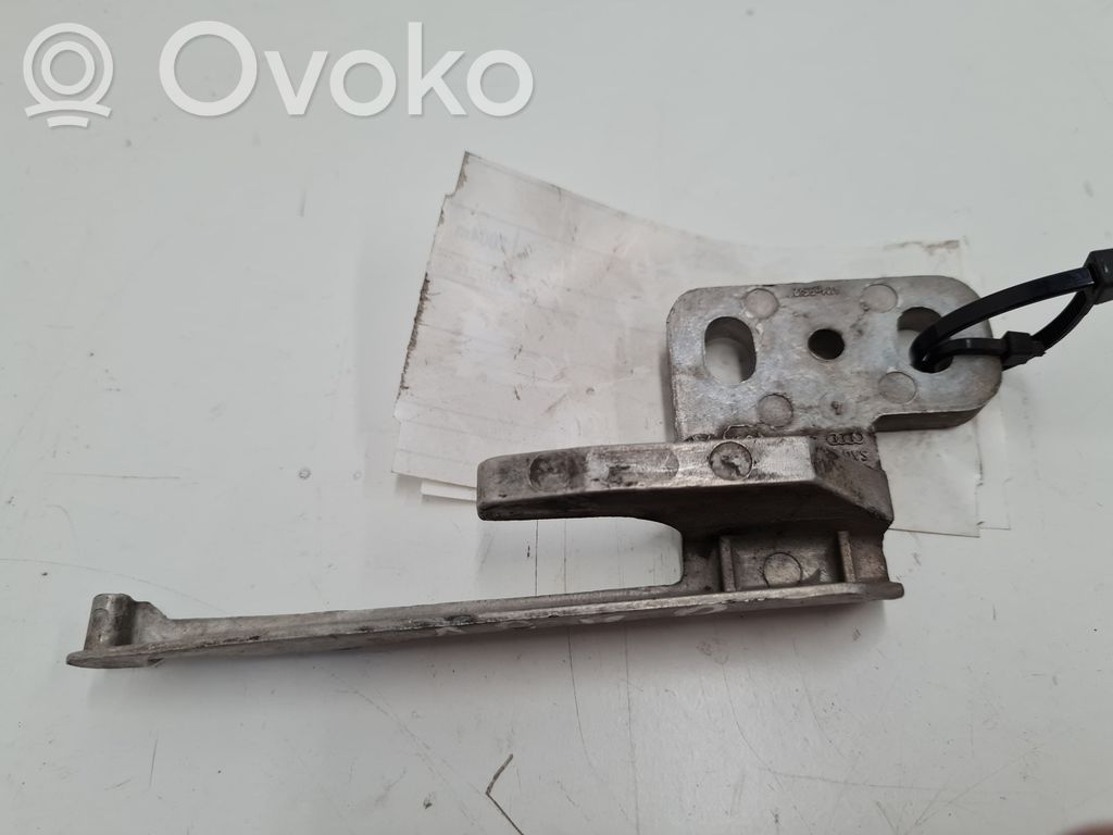 Audi A2 Dzinēja pārsega eņģe (-es) 