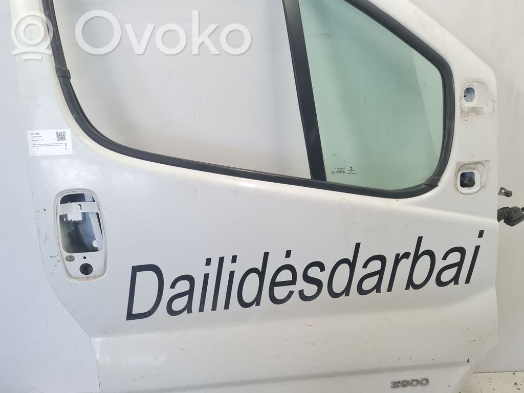 Tür vorne