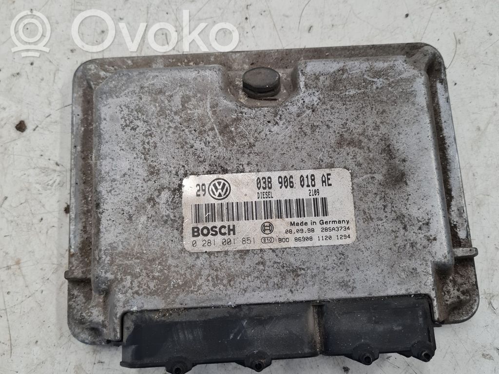 Volkswagen PASSAT B5 Engine control unit/module 