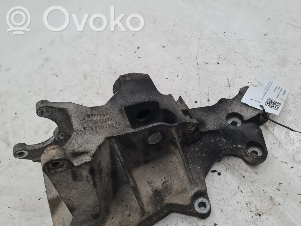 Audi A3 S3 8P Engine mounting bracket 