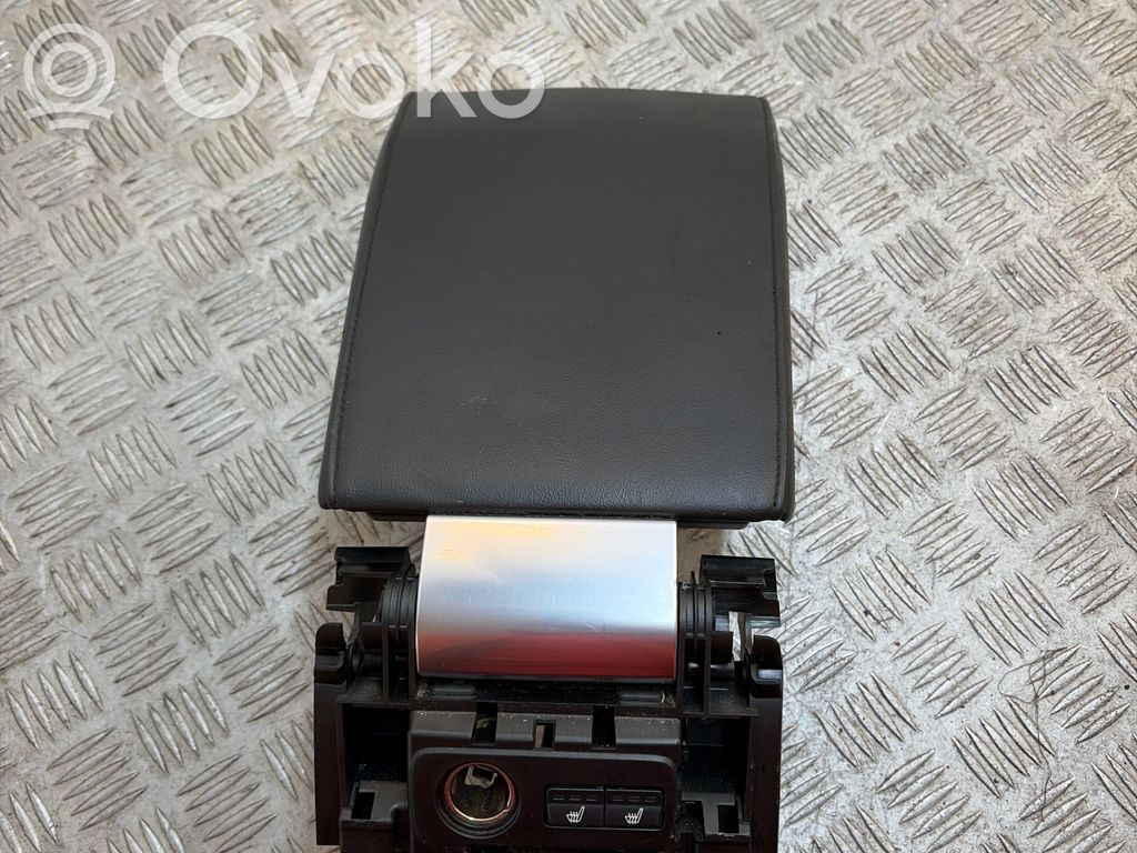 Armrest   1303472OBL