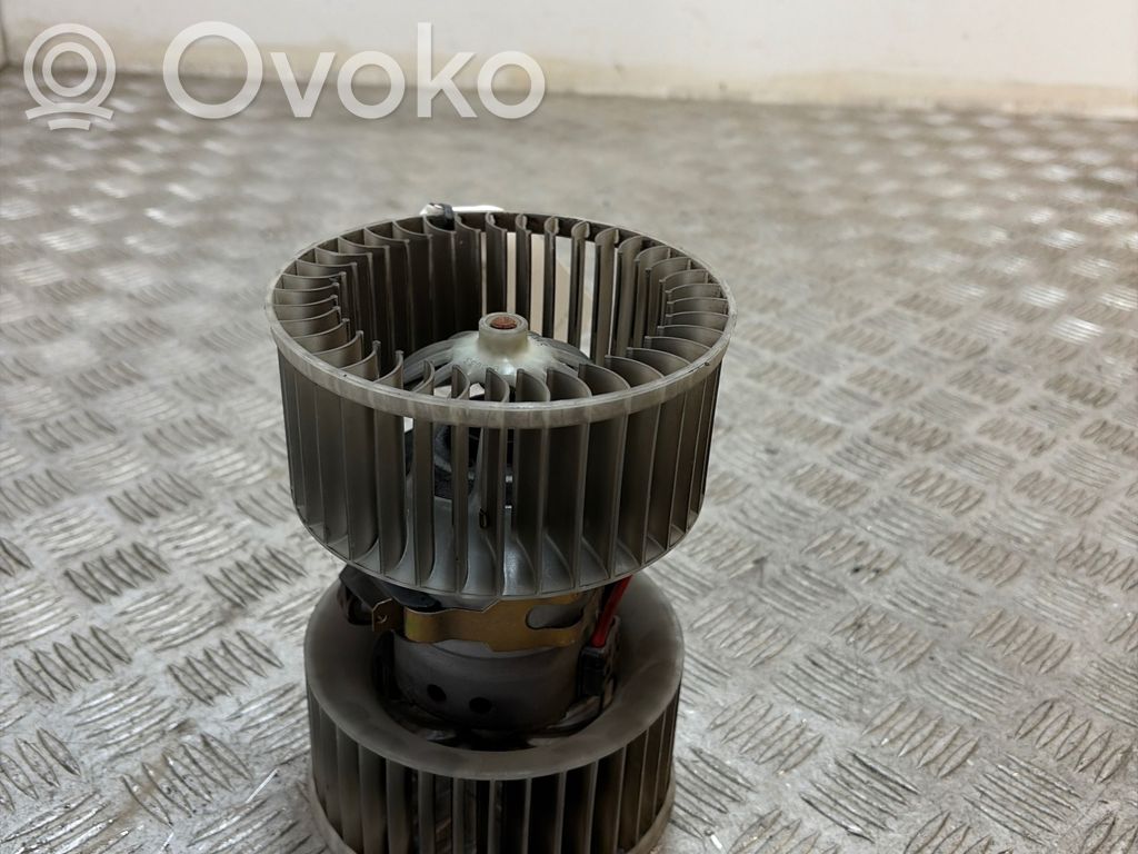 BMW 3 E46 Mazā radiatora ventilators 