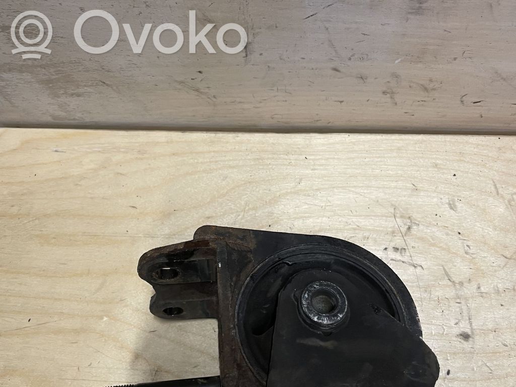 KIA Sorento Engine mount bracket 