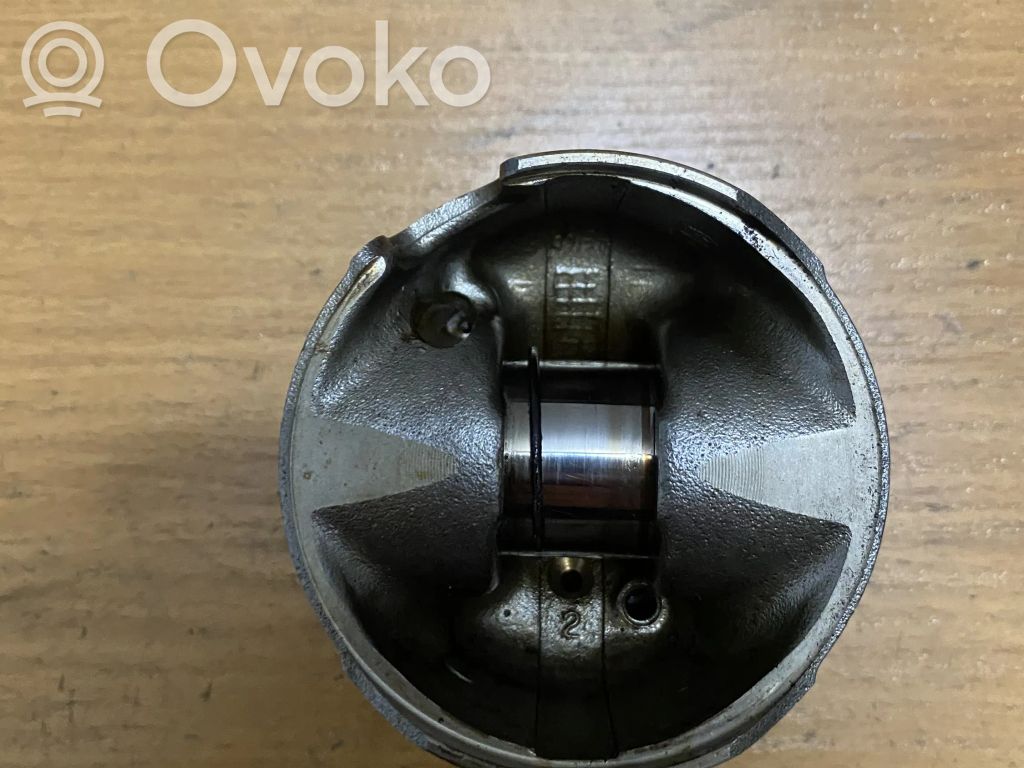KIA Sportage Piston 