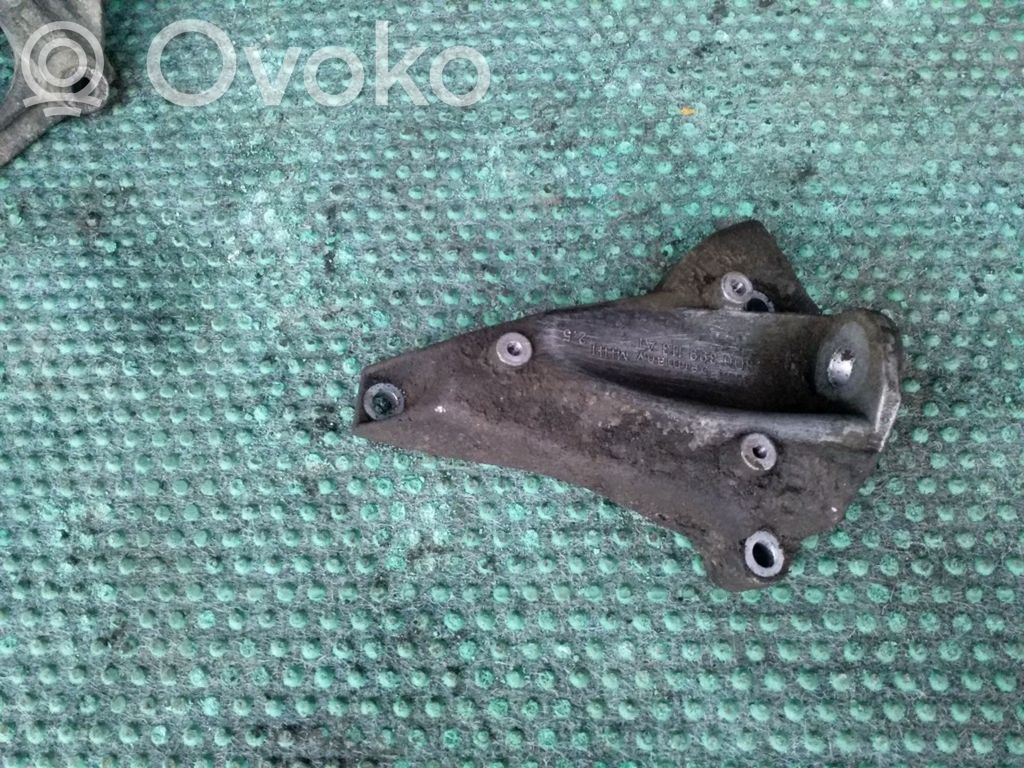 Audi A6 S6 C5 4B Gearbox mounting bracket 