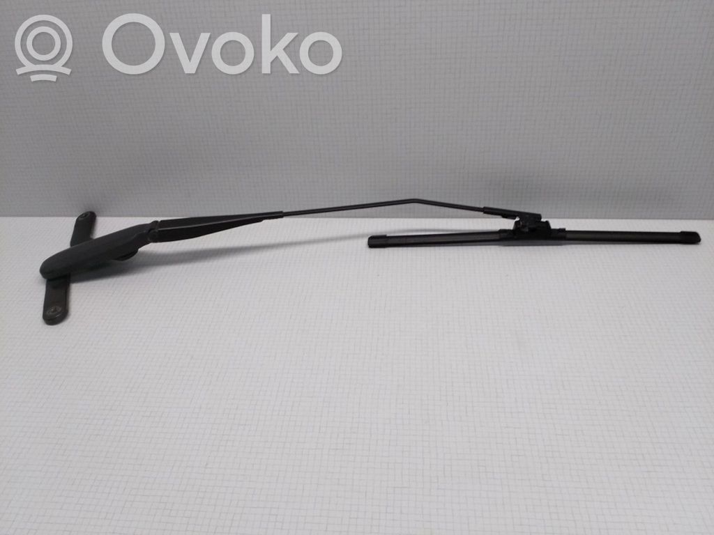 Ford Focus C-MAX Windshield/front glass wiper blade 