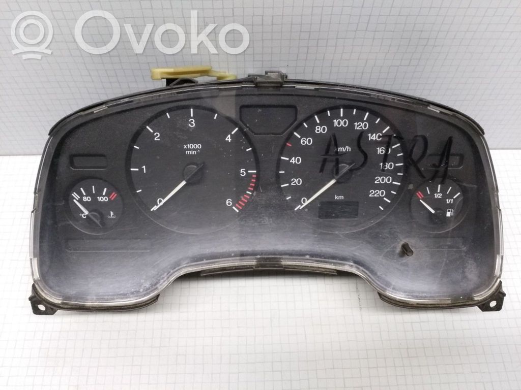 Opel Astra G Spidometras (prietaisų skydelis) 