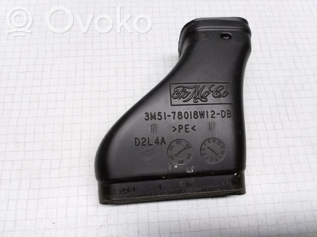 Ford Focus C-MAX Ohjaamon sisäilman ilmakanava 