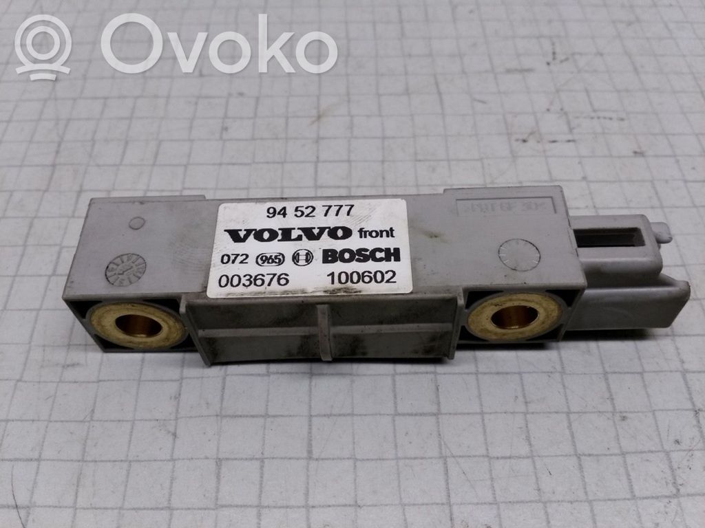 Volvo V70 Airbag deployment crash/impact sensor 