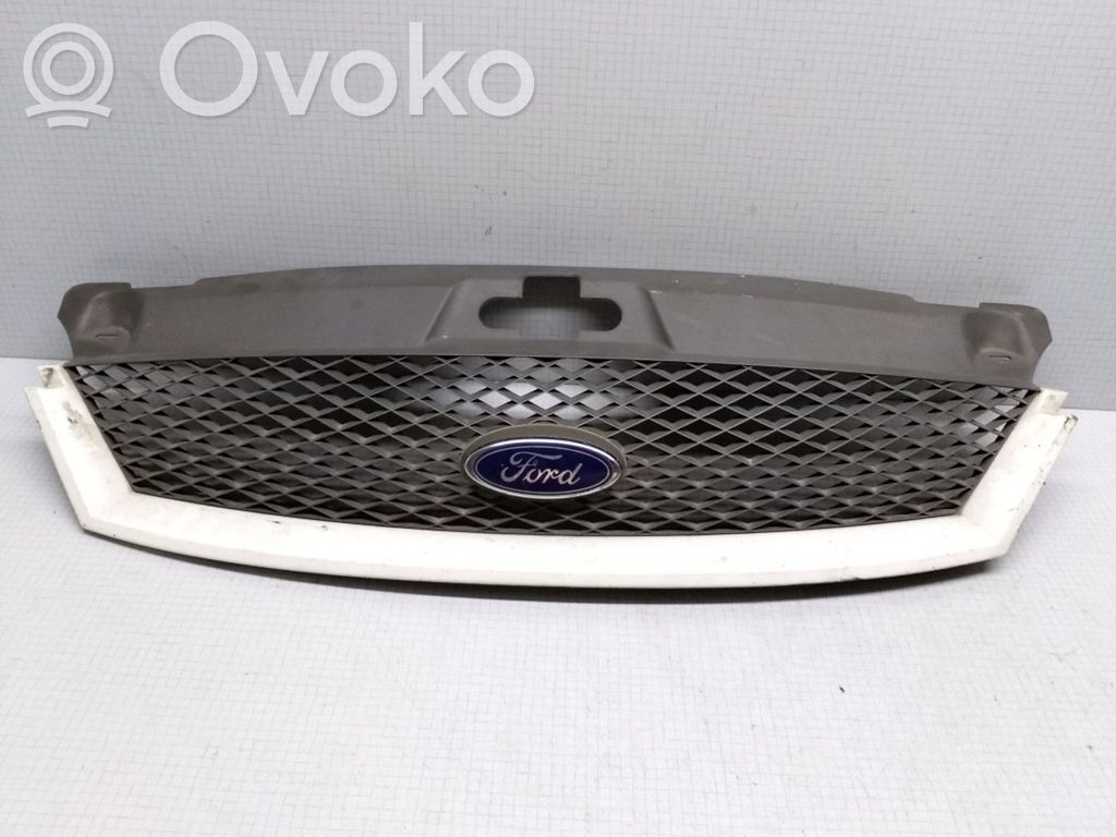 Ford Mondeo Mk III Front bumper upper radiator grill 
