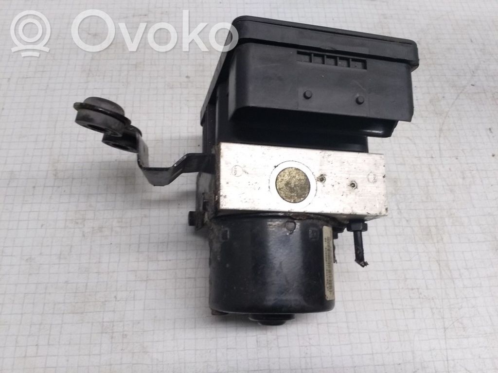Volkswagen Golf IV ABS Pump 