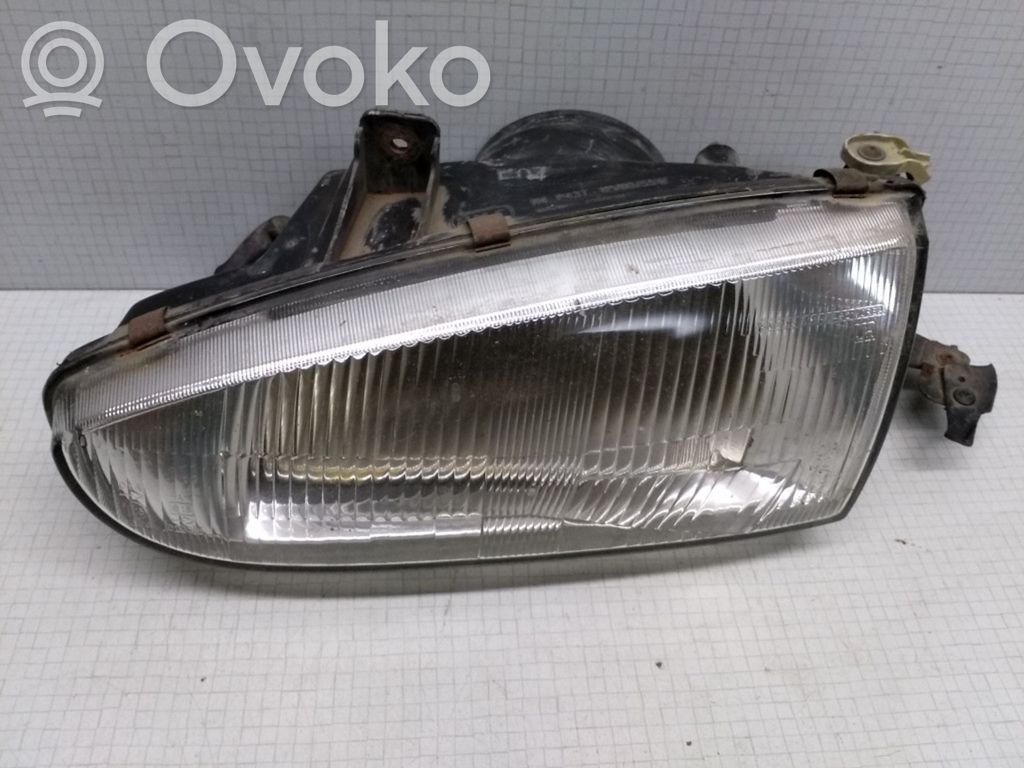 Hyundai Lantra I Headlight/headlamp 