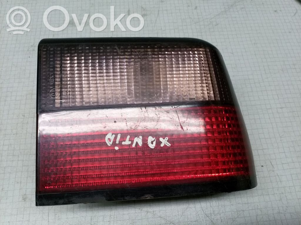 Citroen Xantia Galinis žibintas kėbule 