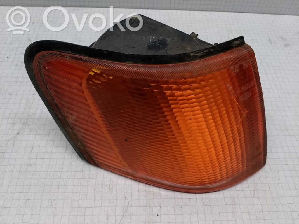 Ford Scorpio Front indicator light 