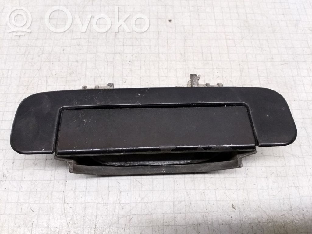 Audi 80 90 B3 Takaoven ulkokahva 