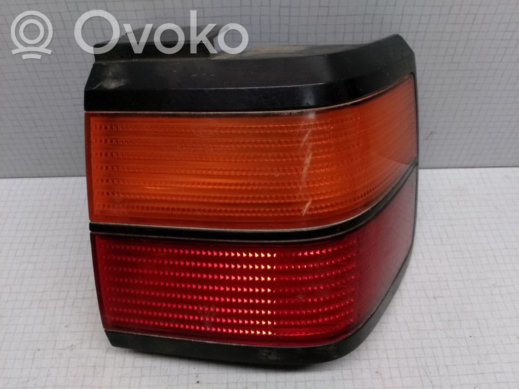 Volkswagen PASSAT B3 Rear/tail lights 