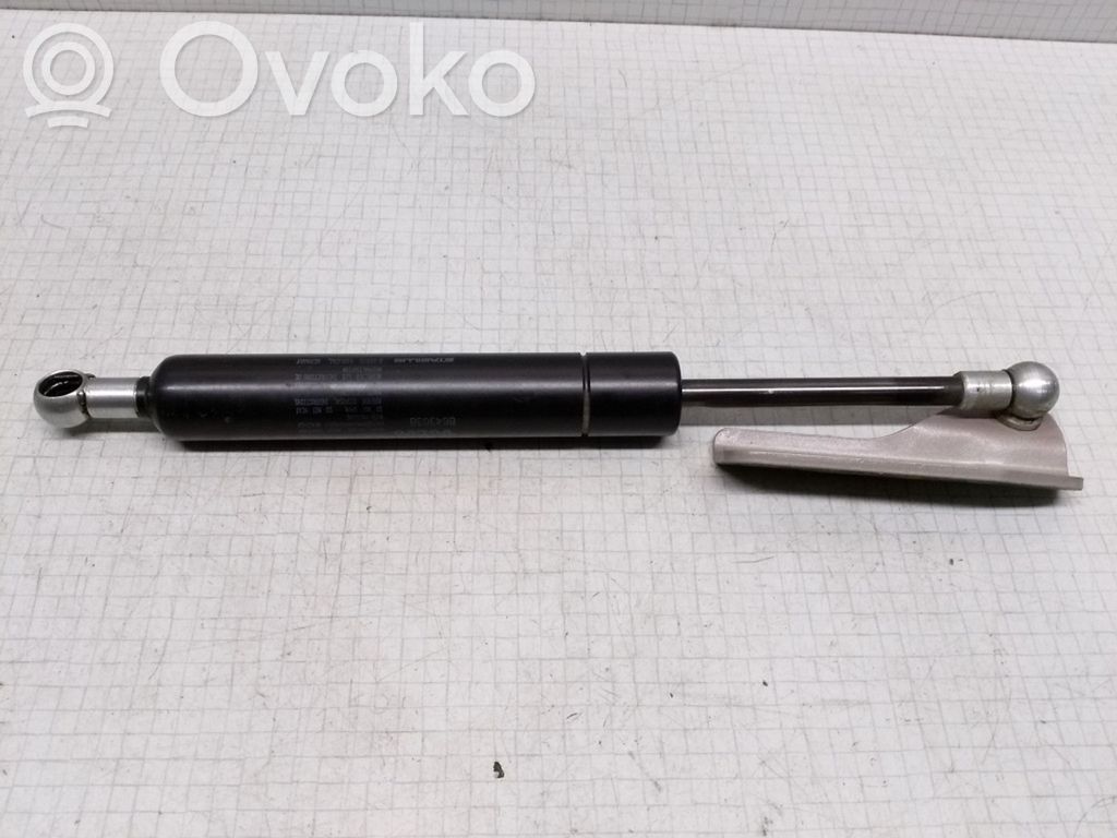 Volvo V70 Tailgate/trunk strut/damper 