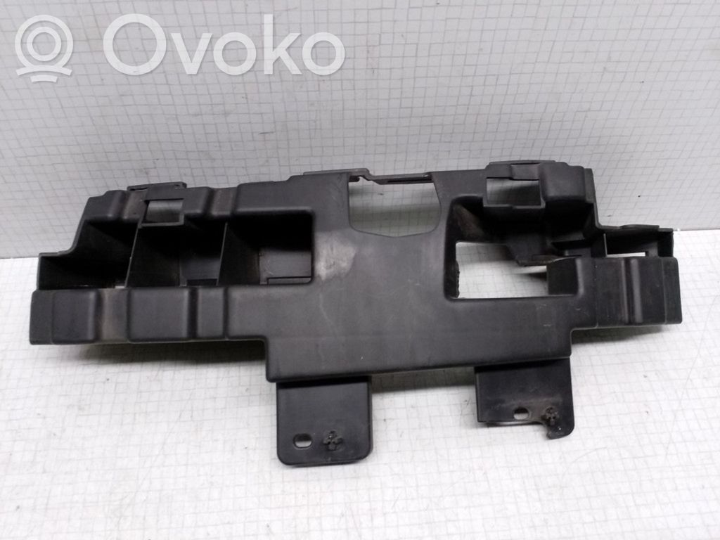 Ford Focus C-MAX Front bumper mounting bracket 