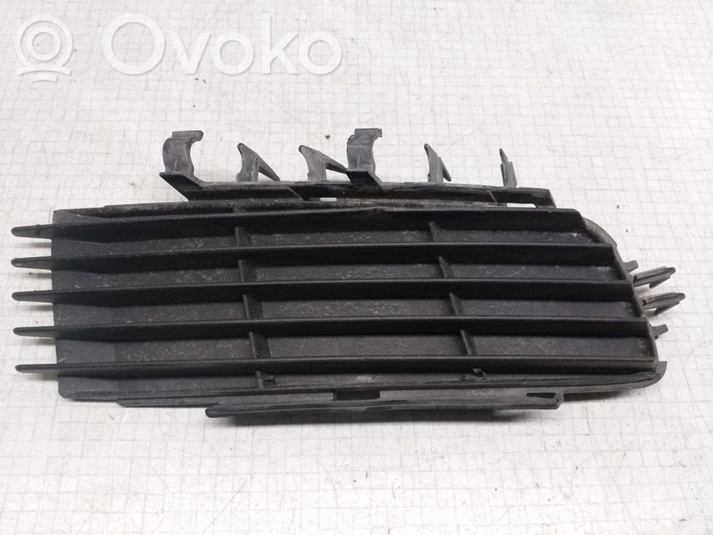 Opel Vectra C Kratka dolna zderzaka przedniego 