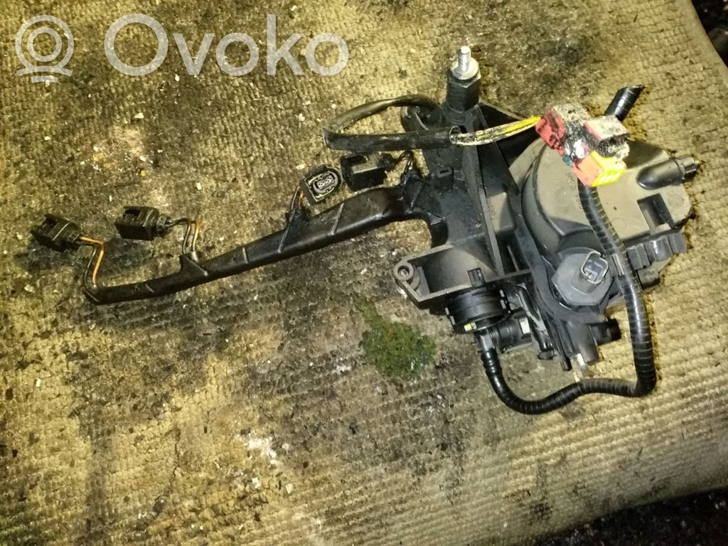 Ford Fiesta Fuel filter housing 