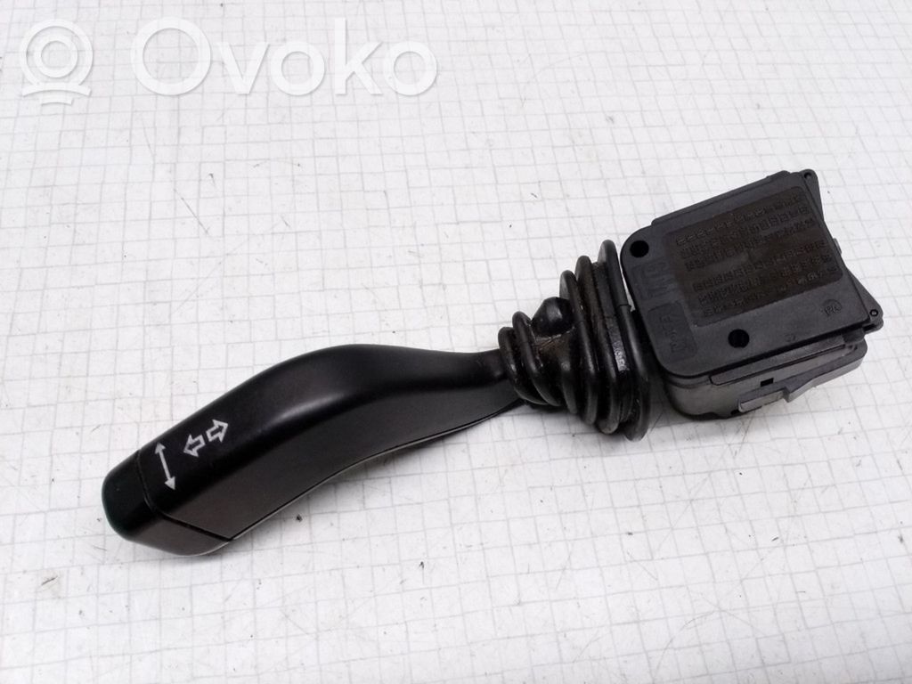 Opel Vectra B Manetka / Przełącznik kierunkowskazów 