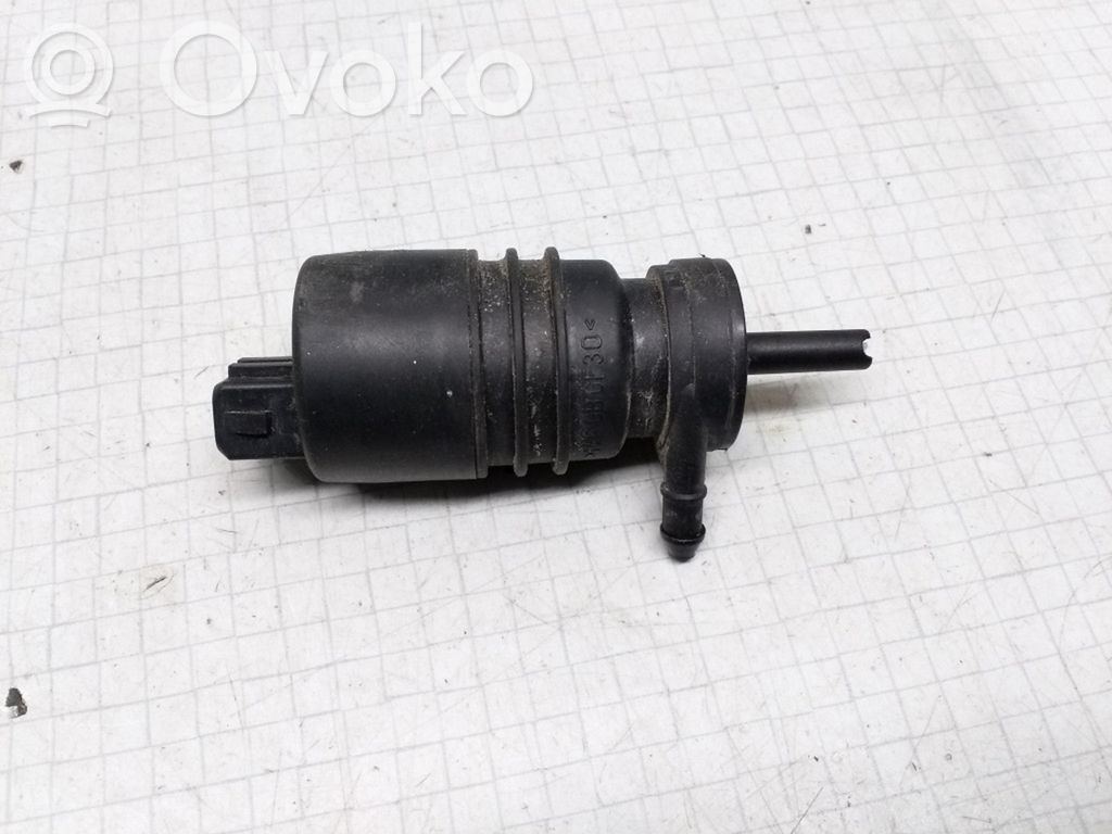 Opel Astra G Windscreen/windshield washer pump 