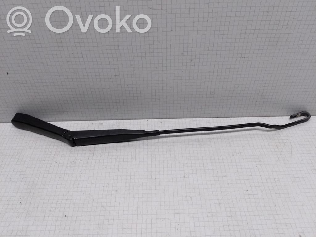 Opel Astra G Front wiper blade arm 