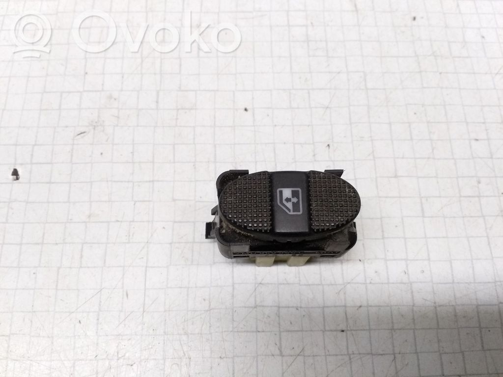 Seat Alhambra (Mk1) Electric window control switch 