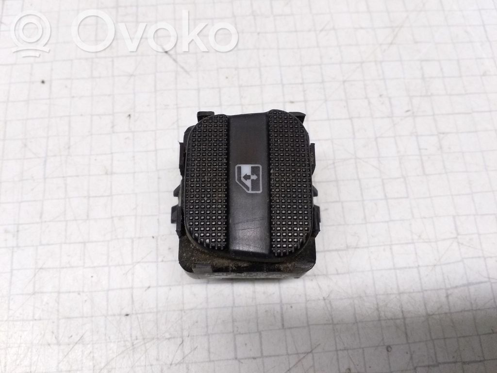 Seat Alhambra (Mk1) Electric window control switch 