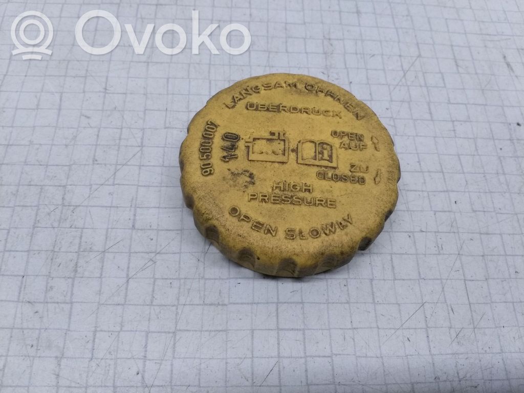 Opel Astra F Korek zbiornika wyrównawczego chłodziwa 