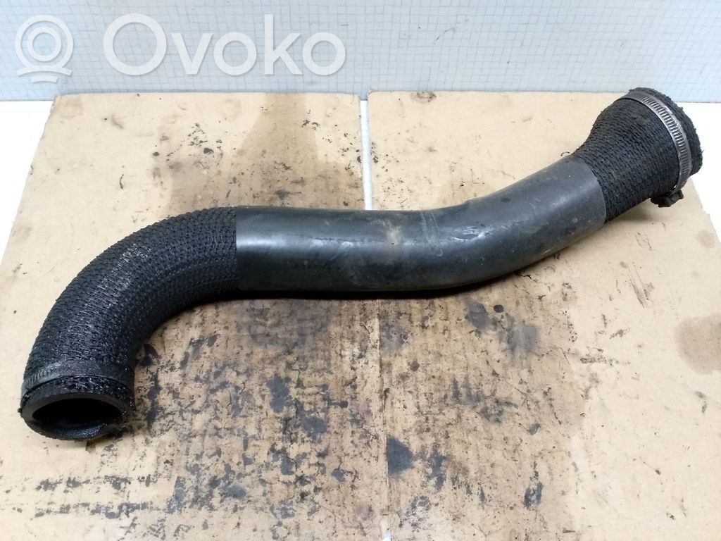 Intercooler hose/pipe