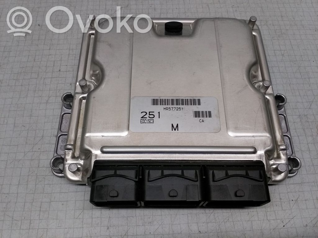 Mitsubishi Space Star Engine control unit/module 
