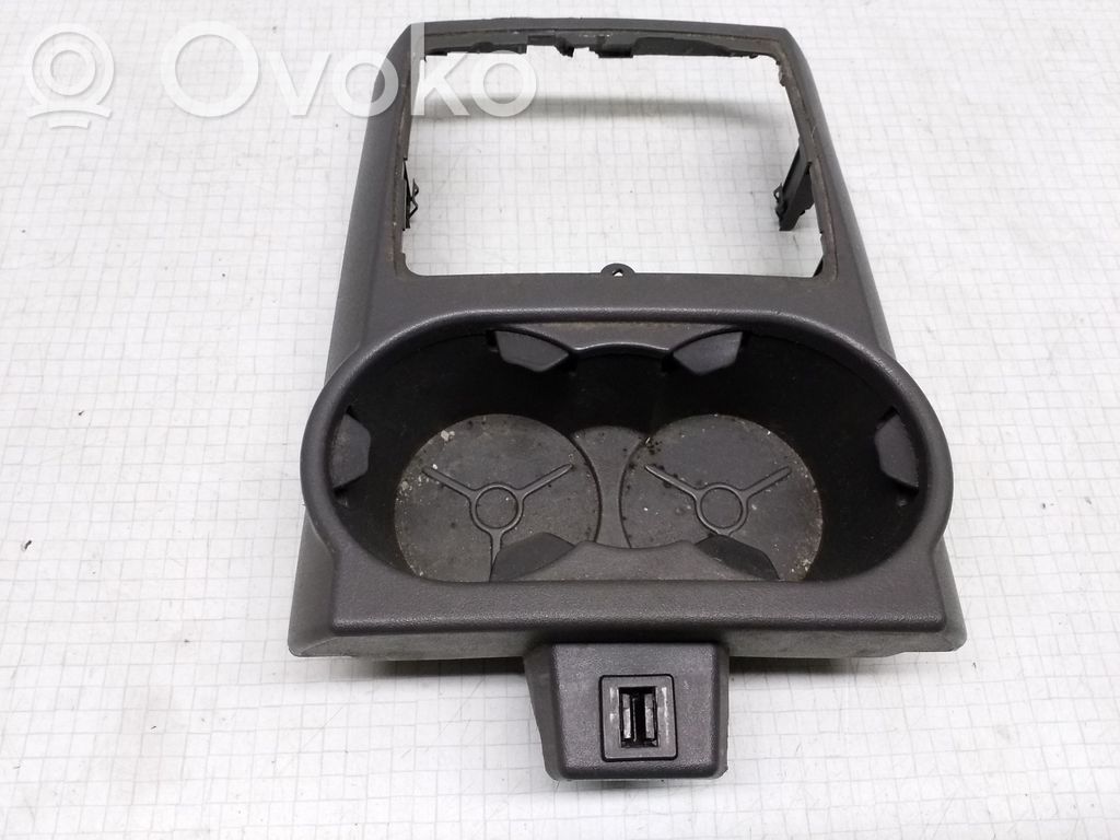 Ford Focus C-MAX Cup holder front 
