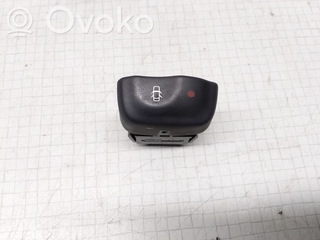 Renault Megane I Central locking switch button 