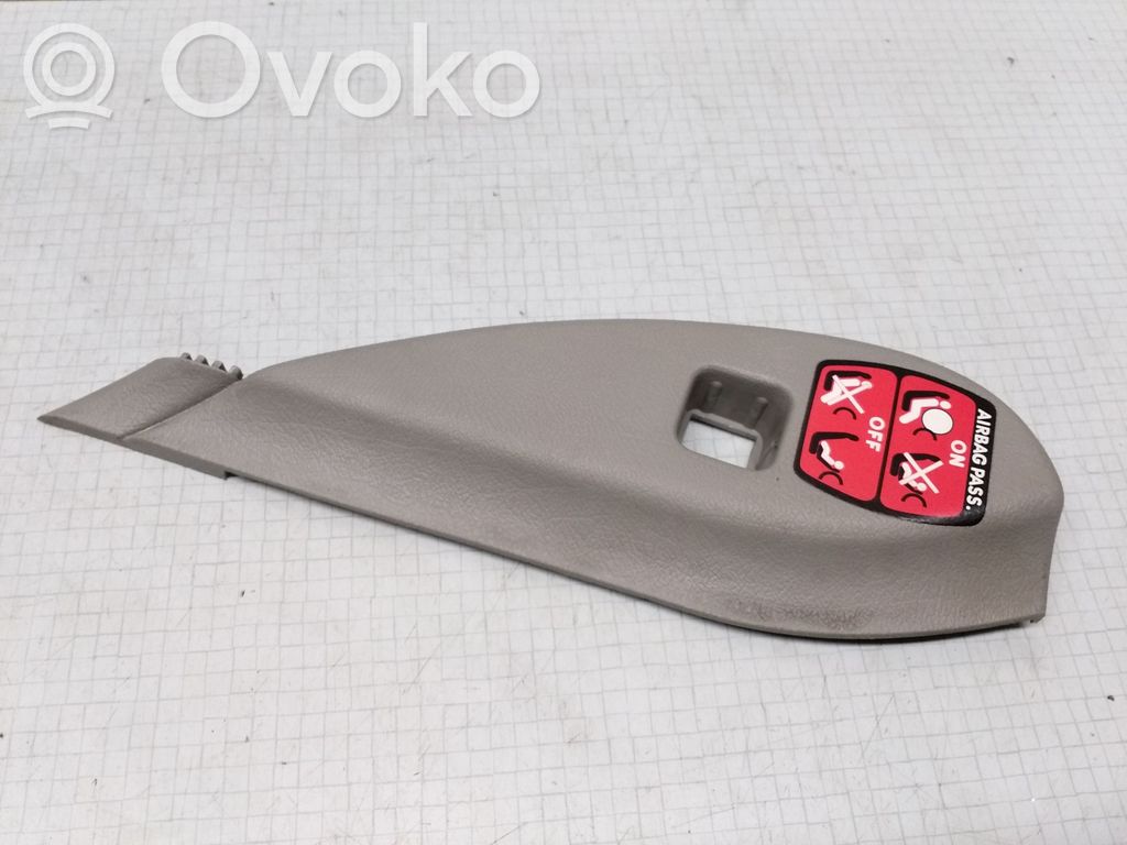 Citroen Xsara Picasso Dashboard side end trim 